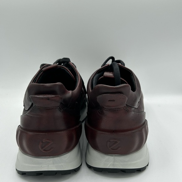 ECCO Men's Sneakers - Black - Picture 3 of 10